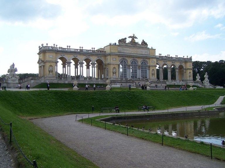 Schönbrunn-3.JPG